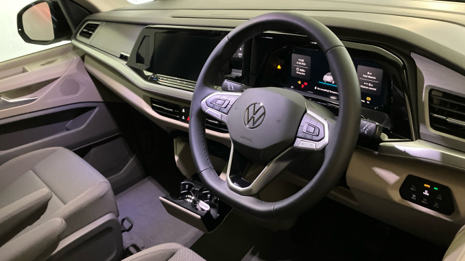 Volkswagen Multivan 2.0 TDI Life 5dr DSG Diesel Estate - Image 6